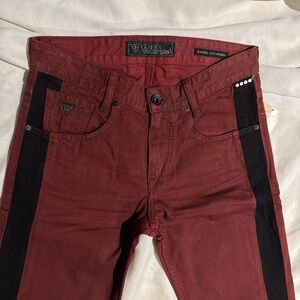 New Guess Alameda Slim Tapered Burgundy Black Jeans 29